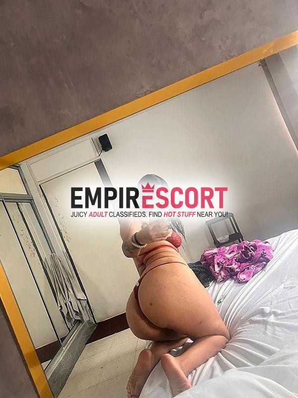 caliente perrita jovencita pocos días 3 servicios full sexo duro