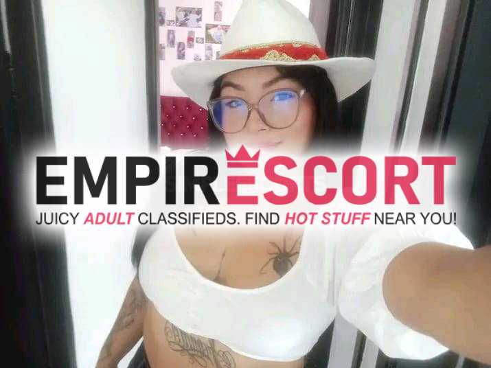ardiente chica muy complaciente y dispuesta tener sexo sin límites y llegar el orgasmo