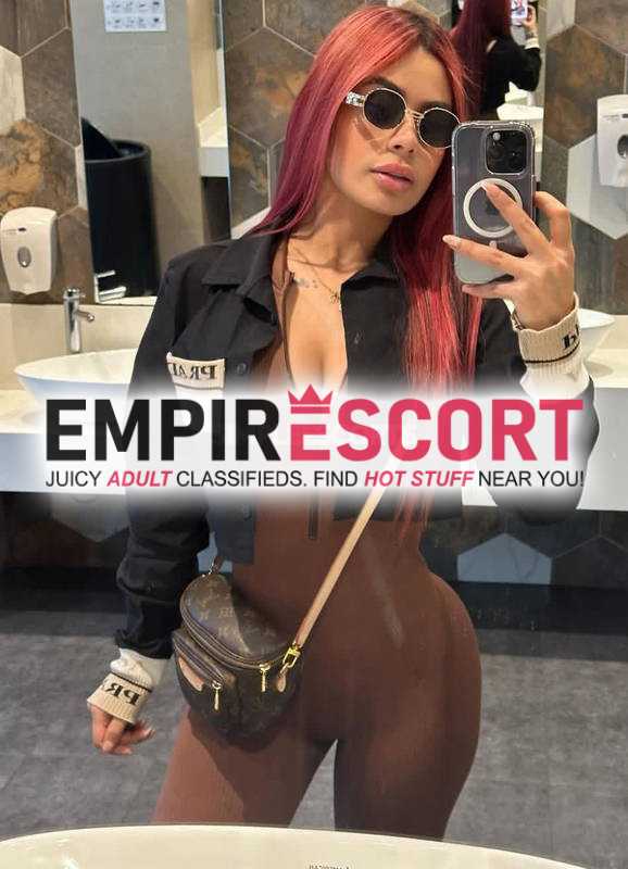 sexy jovencita caliente y muy extrovertida