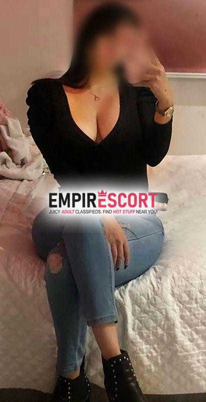 universitaria angelical discreta y complaciente cuerpo esbelto ideal para toda ocasiÓn cumplo fetiches y fantasÍas.
videollamadas 24h