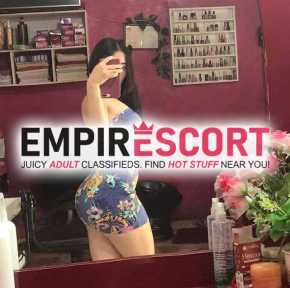 caliente jovencita pervertida dispuesta complacerte