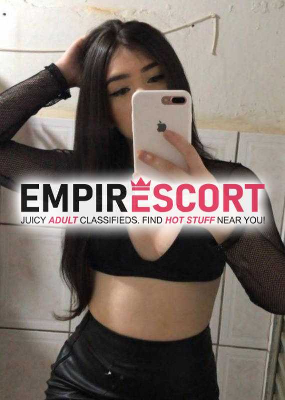 hermosa joven escortcuerpo natural.dispuesta complacerte