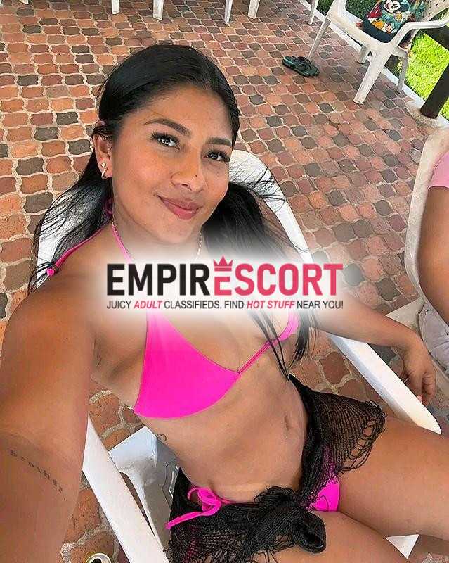 delicioso culo para ti bebe sexo domicilio.

hola amor soy paola tengo unas hermosas bubis las cuales podrás jugar tener delicioso cacho