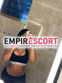 caliente chica disponible para cumplir tus fantasías