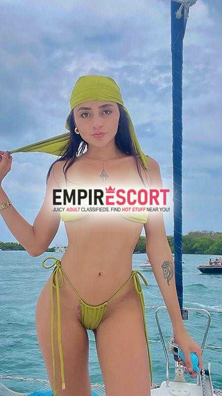 sofia hermosa modelo universitaria de 21 años muy complaciente 💗