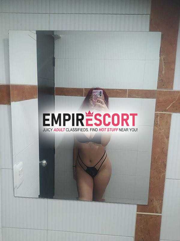 hola mis amores soy esmeralda nueva en cuidad