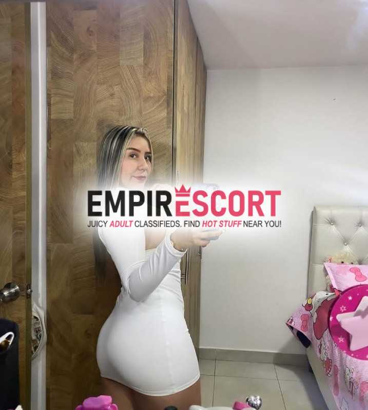 soy vanessa chica completamente disponible para complacerte