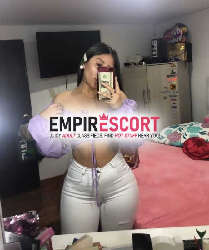 soy vanessa chica completamente disponible para complacerte