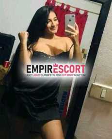 sensual complaciente de lindo cuerpo y culo rico para complacerte