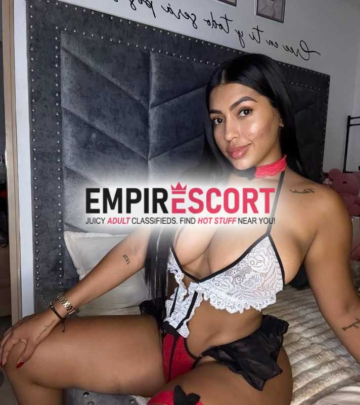 hola mis amores de neiva estoy en tu ciudad para complacerte y sacarte rutina
