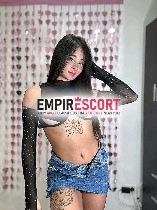 chica atrevida y sensual en cama vamos pasarla totalmente delicioso te sacaré rutina