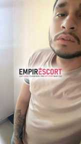 ‎hola me llamó estevan 23 años hombre varonil estoy aquí para cumplir fantasías sexuales atiendo mujeres y parejas. 
‎