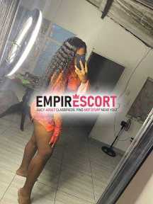 morena cachonda sexy