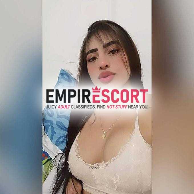 chica caliente y ardiente