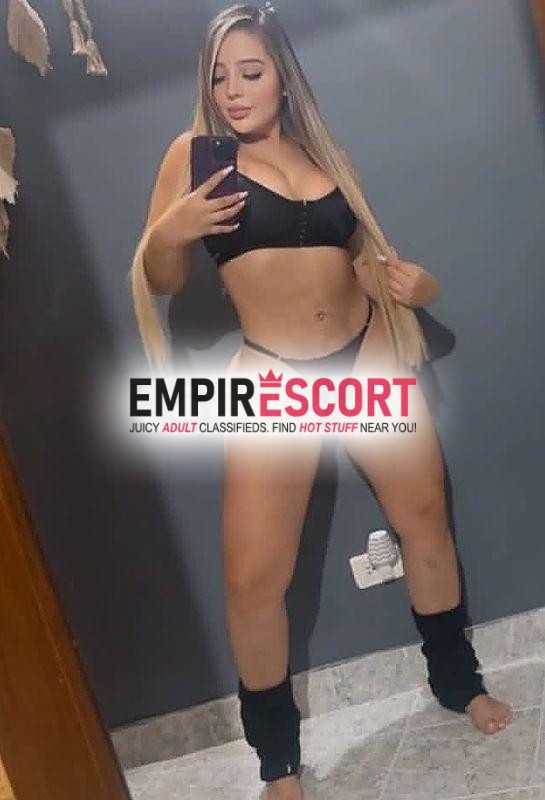 linda chica vip complaciente