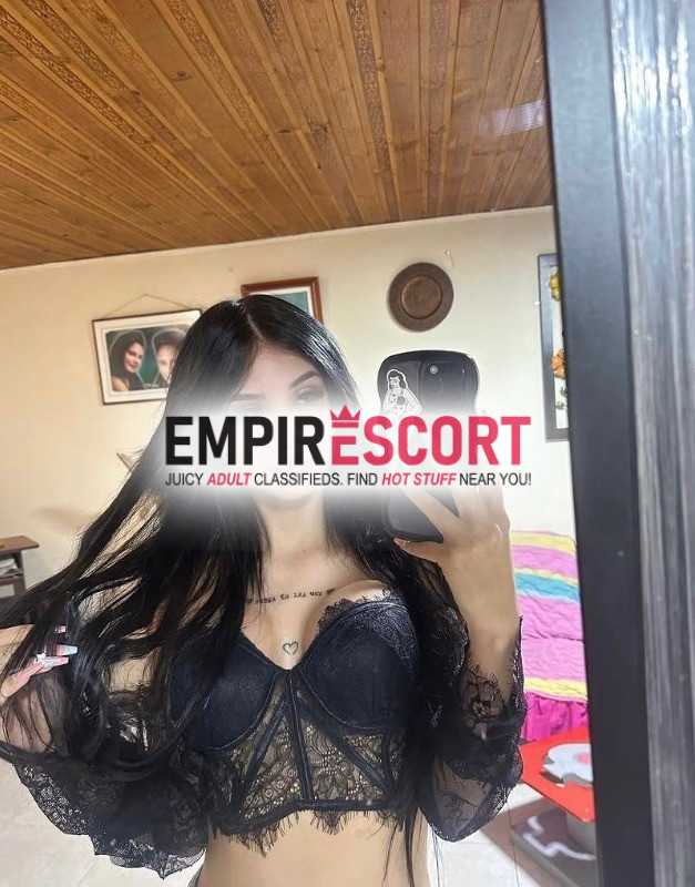 yopal 💋💋💋💋
sexi niña trans súper femenina disponible para tus fantasias y fetiches ven disfruta conmigo 💦💦