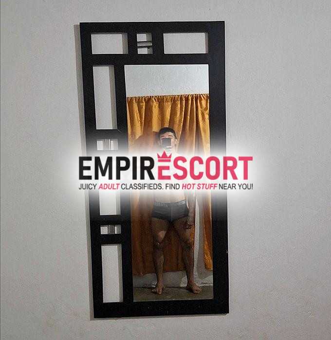 joven de 20 aÑos mamado vergon tu servicio.
