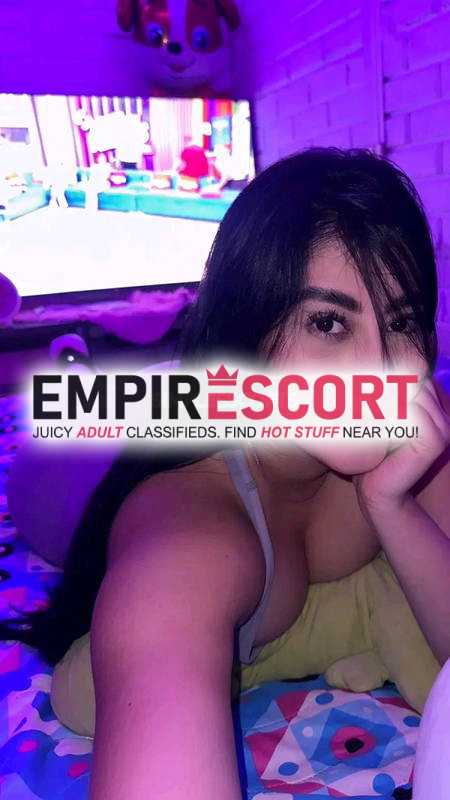 fusaga soy chica caliente en cama y totalmente extrovertida para todos tus deseos sexuales