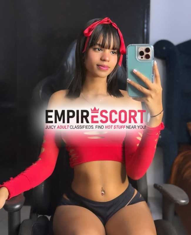 dulce maría linda señorita sencilla y discreta