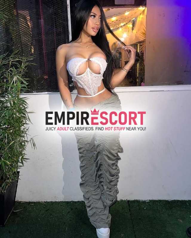 mis amores de chía soy paula modelo totalmente exclusiva estoy por poco tiempo en ciudad para ofrecerles servicio totalmente Único lleno de mucha lujuria y pasión desenfrenada ya que soy chica multiorgásmica te cuento que me mojo súper delicioso ven buscarme si deseas chica totalmente vip de catálogo