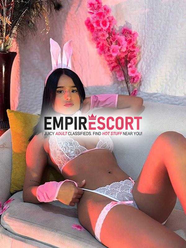 flaquita trigueña bajita sitio
privado luxury ven te espero para que pases rato agradable 247 activa bebé