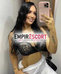 una chica juiciosa hago caso dispuesta complacerte