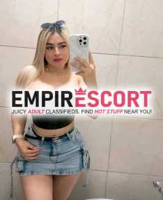 soy linda chica universitaria me gusta complacer mis clientes me gusta el sexo al natural