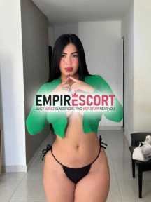 boyacasoy chica sexy y provocativa show lésbicos trato de novios besos reales