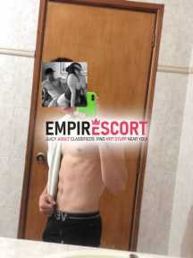 blanquito tatuado bien rico y buen paquete🍆