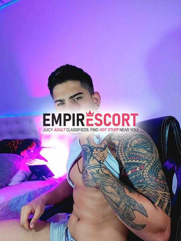 hola mi nombre es kain chico vergón venezolano full lechero
