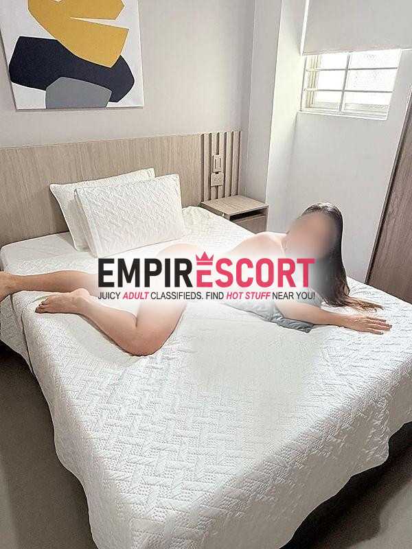 chica tierna y ardiente entregada lujuria y el placer mutuo