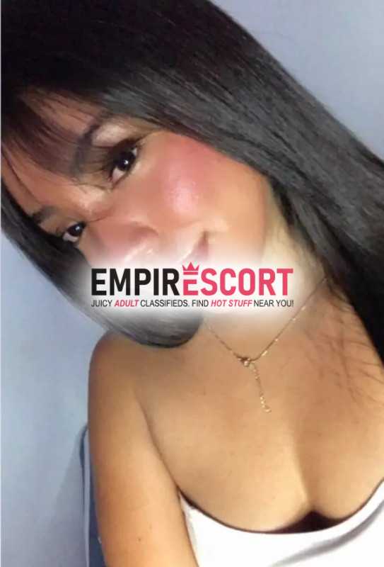 hola mis amores soy carolina chica apasionada amante sexo y cual quier placer descomplicada y muy reservada