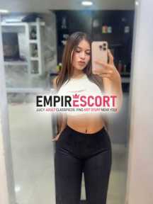 mis amores de cali estoy por poco tiempo en ciudad para ofrecerles servicio totalmente Único lleno de mucha lujuria y pasión desenfrenada ya que soy chica multiorgásmica te cuento que me mojo súper delicioso ven buscarme si deseas chica totalmente vip de catálogo