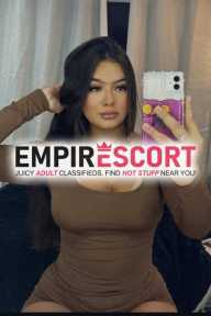 mis amores vengo ofreciéndote mis hermosos servicios totalmente placenteros y complacientes para ti soy chica de mente abierta después de complacerte en cama