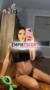 cali niña trans divertida golosa chupona anal y oral profundo