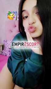 hola mis amores hoy estoy más ardiente y arrechita que todos los días quieres disfrutar de mejor no dudes bb