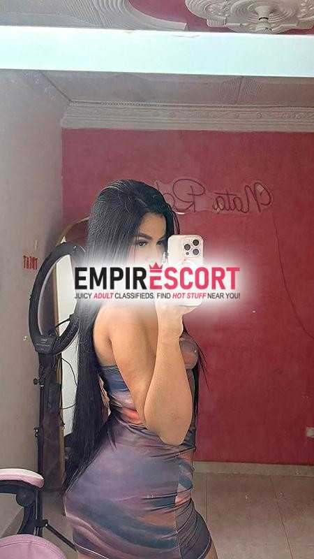 hola amores soy sexy chica que solo te quiere dar compañia y trato super rico😘