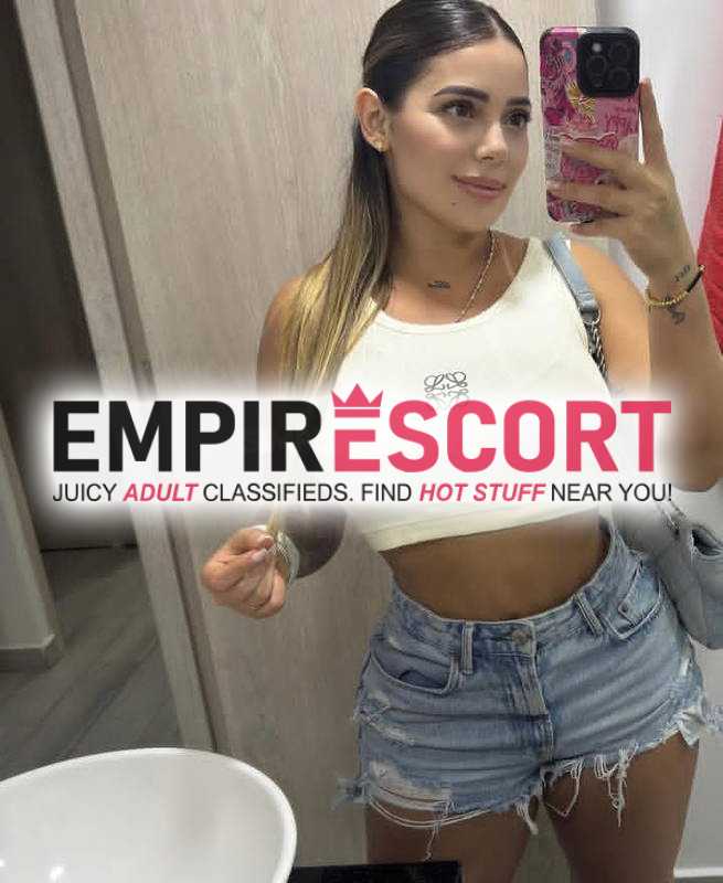 dispuesta rico escribeme 🥵🥵
