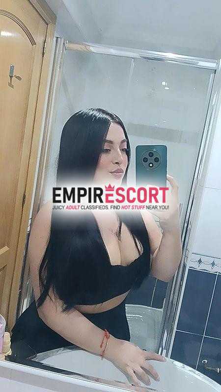 rica rolita acuerpada
lo chupo como las diosas