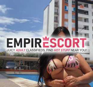 joven y linda dama de compañía dispuesta cumplir tus deseos sexuales