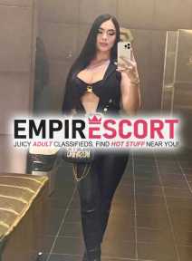 hermosa chica traviesa y pervertida dispuesta saciar tus ganas de sexo
