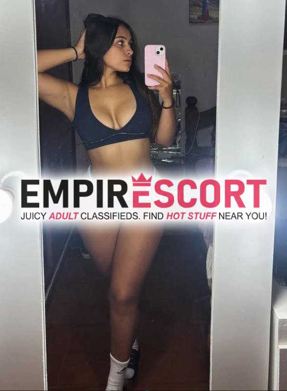 hermosa chica caliente sumisa de cuerpo natural extrovertida muy caliente cachonda