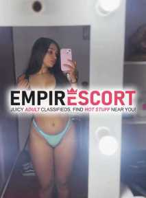 hermosa chica caliente sumisa de cuerpo natural extrovertida muy caliente cachonda
