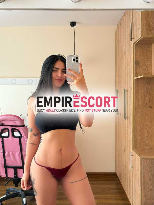 hermosa chica sumisa jovencita y demaciado caliente lista para complacerte