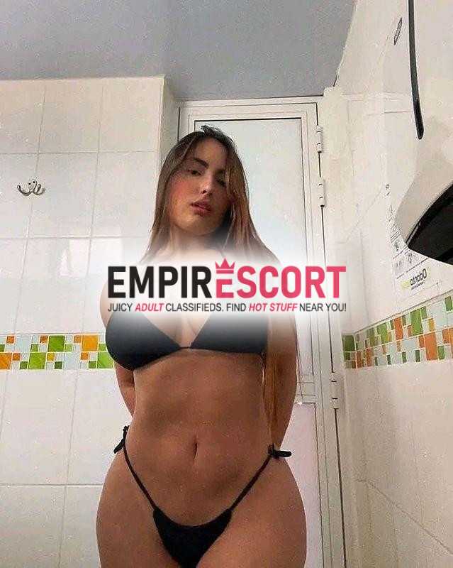 bella y atractiva chica prepago llena de mucho sexo placer y lujuria para darte