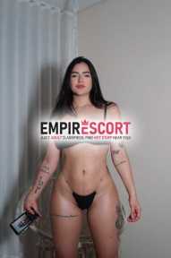 hermosa chica sumisa jovencita y demaciado caliente lista para complacerte