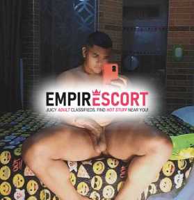 soy alejo dotado 23cm nalgÓn disponible para que pasemos rato agradable y placentero contÁctame