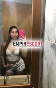 hola mis amores de arauquita estoy en tu ciudad para sacarte rutina y complacerte en todas tus fantasías