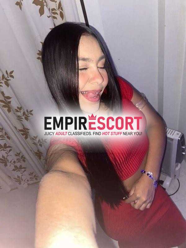 sara 20 añitos rostro angelical y figura única