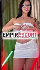 soy linda chica universitaria me gusta complacer mis clientes me gusta el sexo al natural